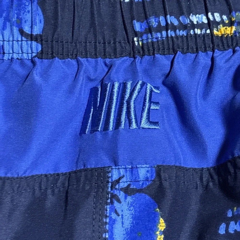 Vintage Nike Swim Trunks Board Shorts Mens 2XL Blue Tropical Abstract Swoosh